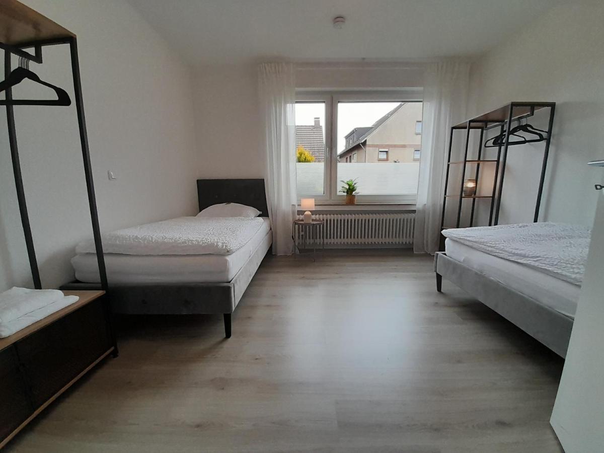 4-Zimmer-Ferienwohnung, Modern, Kueche, Wlan, Netflix カシュトロップ・ラウクセル エクステリア 写真